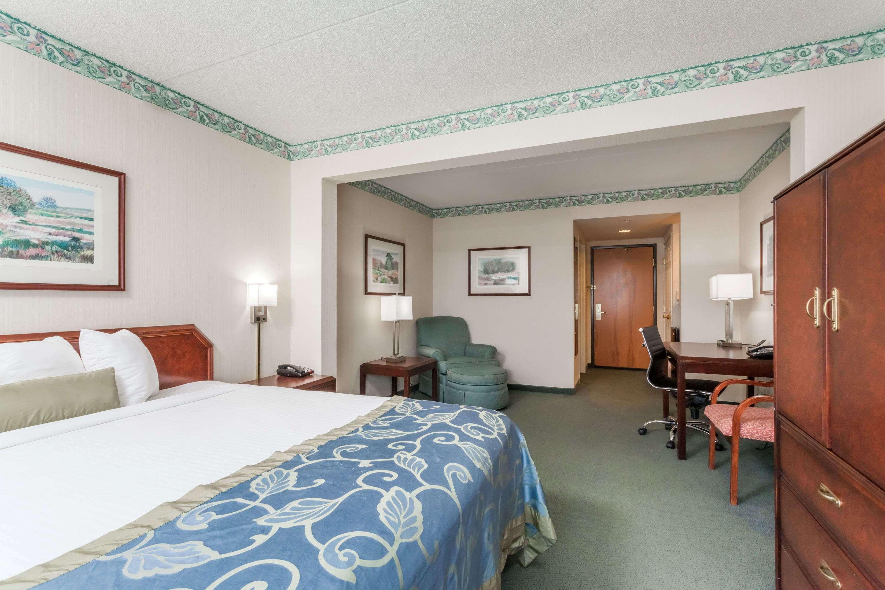 Hotel Wingate By Wyndham Vineland Extérieur photo