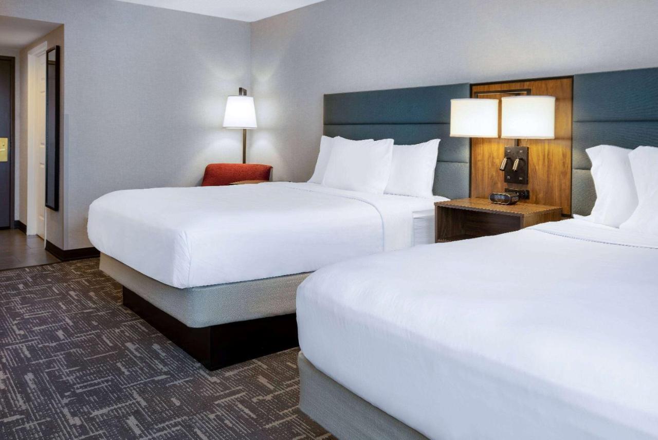 Hotel Wingate By Wyndham Vineland Extérieur photo