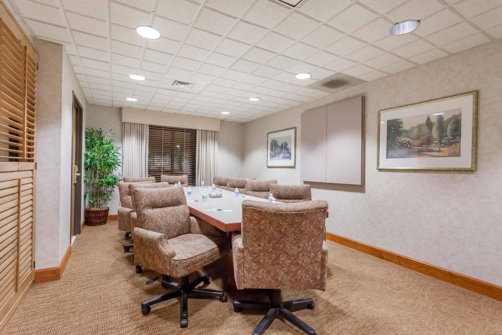 Hotel Wingate By Wyndham Vineland Extérieur photo